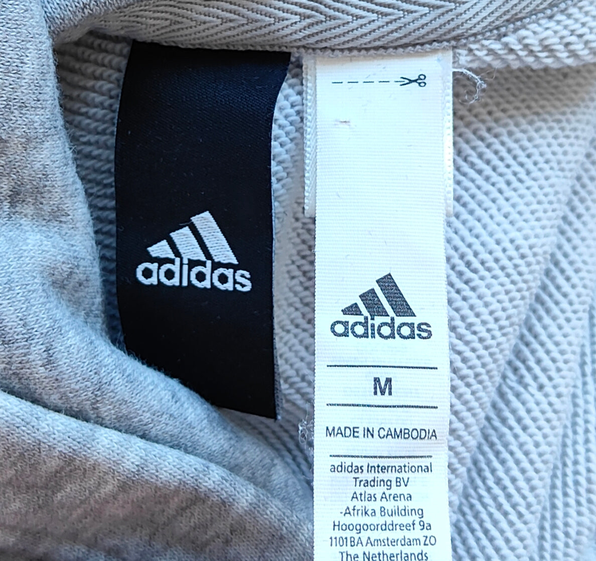 Adidas Essential Logo Hoodie – Grey (Size M)