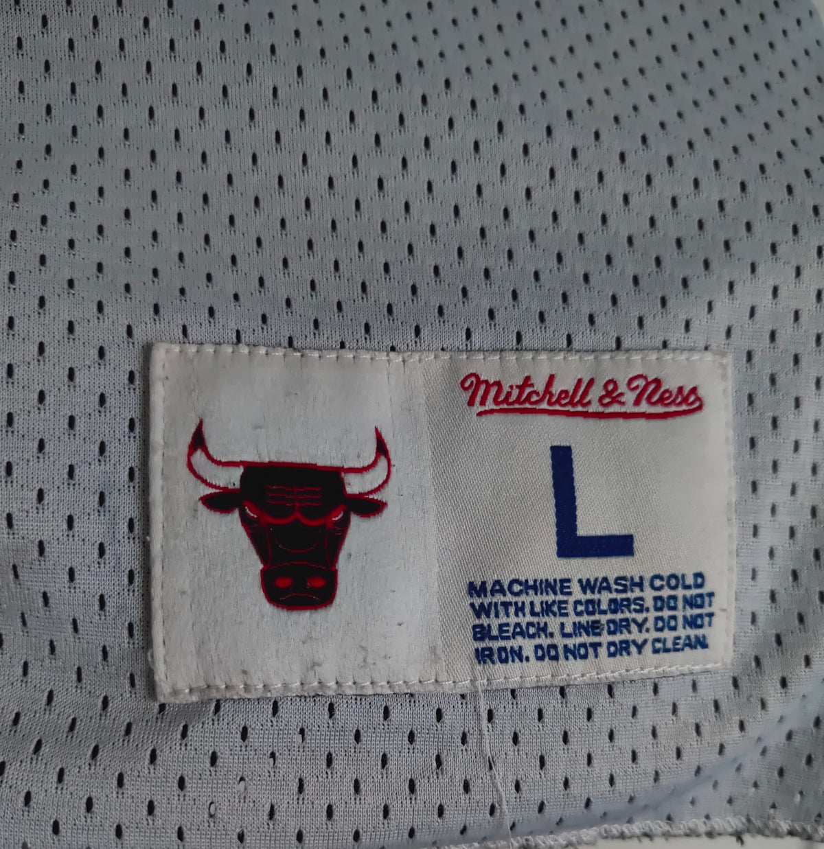 Mitchell & Ness Chicago Bulls Reversible Mesh Singlet — Size  men's Large