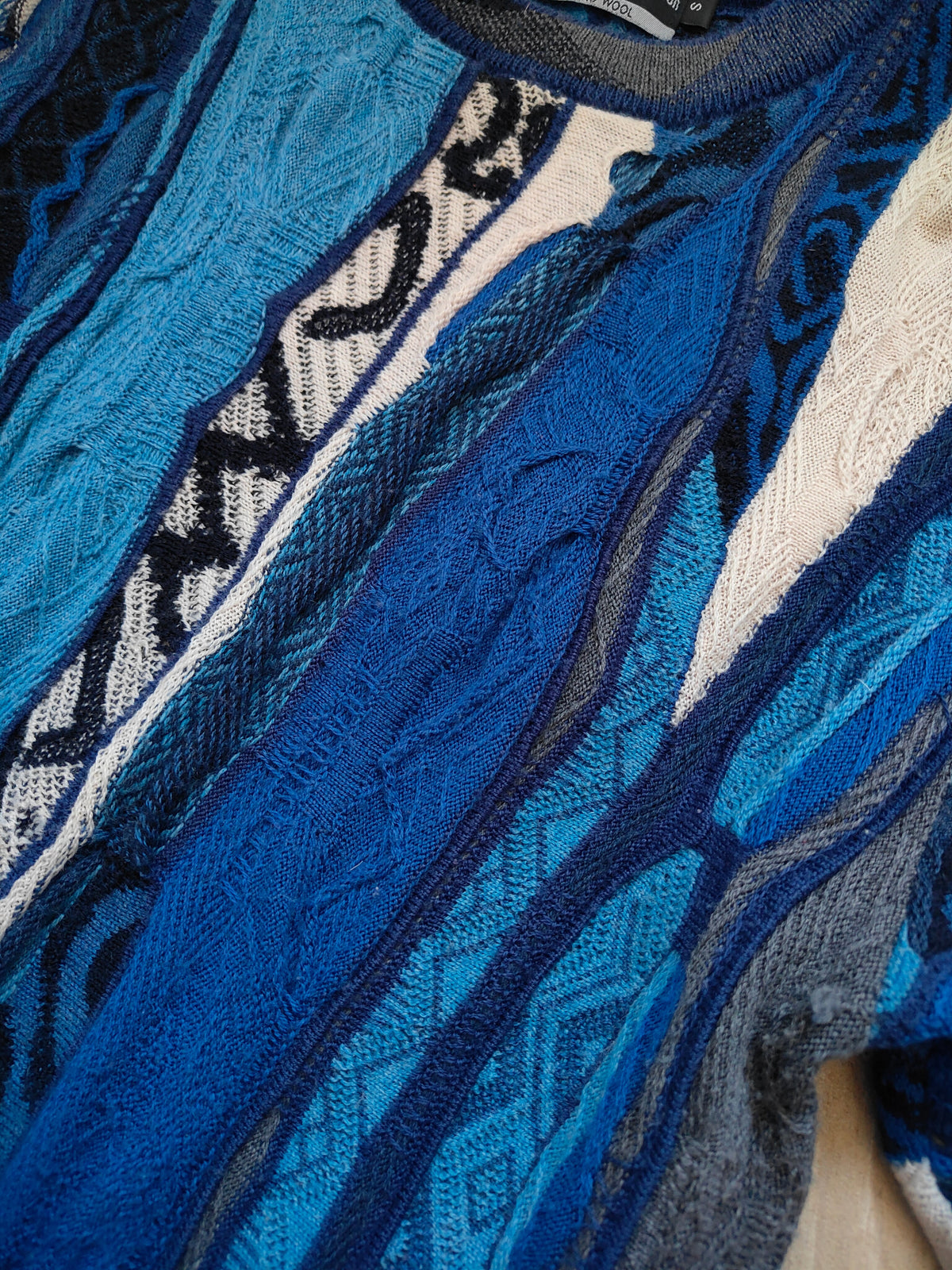 Purely Australian Merino Wool Coogi-Style 3D Knit Sweater — Size S — Blue Multicolour