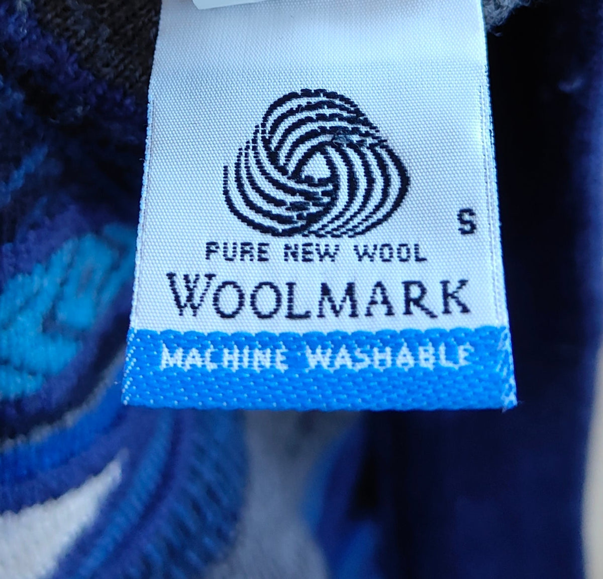 Purely Australian Merino Wool Coogi-Style 3D Knit Sweater — Size S — Blue Multicolour