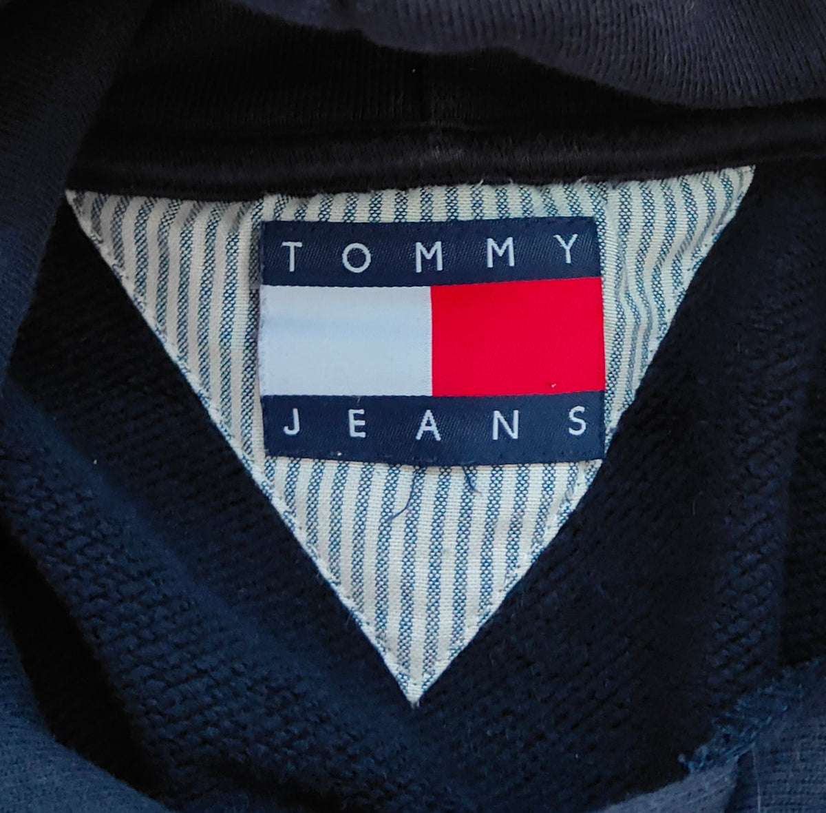 Tommy Jeans Crest Embroidered Hoodie — Size M