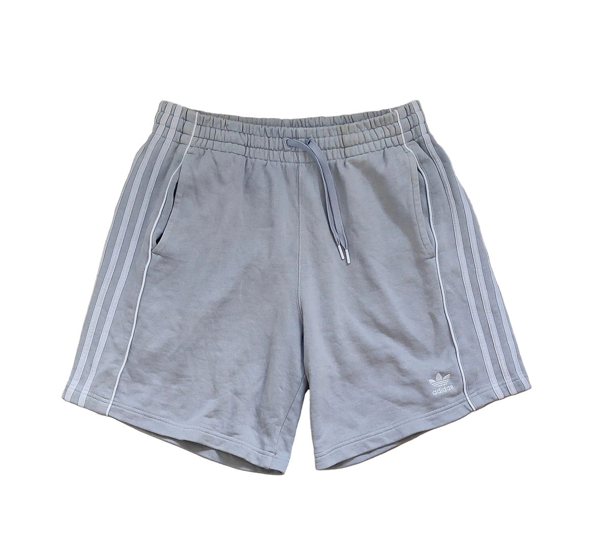 Adidas Originals ESS Short — Light Grey / Size L (AU/NZ L)