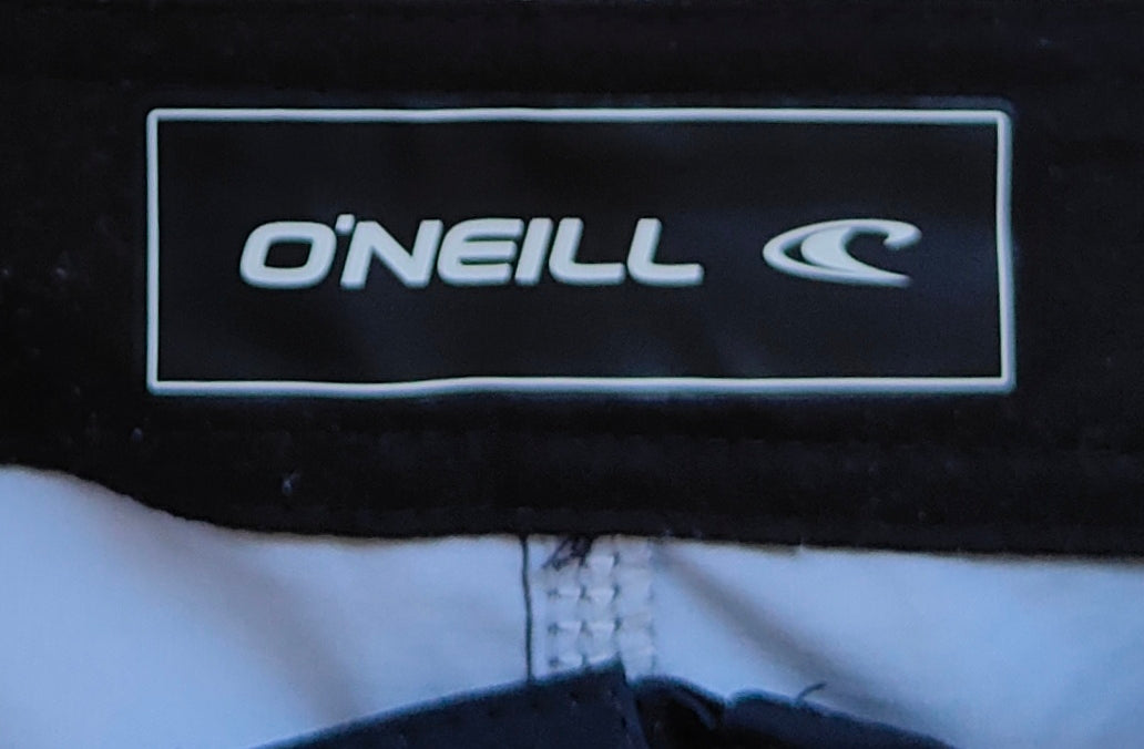 O'Neill Boardshorts — Youth 26" Black/White Stripe