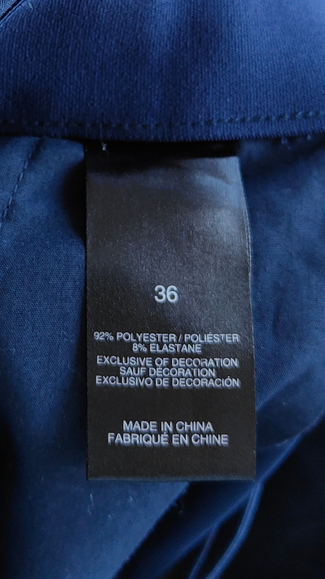 Greg Norman Golf Shorts — Size 36 Navy