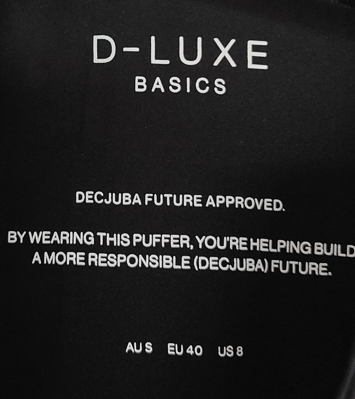 DECJUBA D-LUXE Basics Black Hooded Quilted Long Coat – EU 40 / US 8
