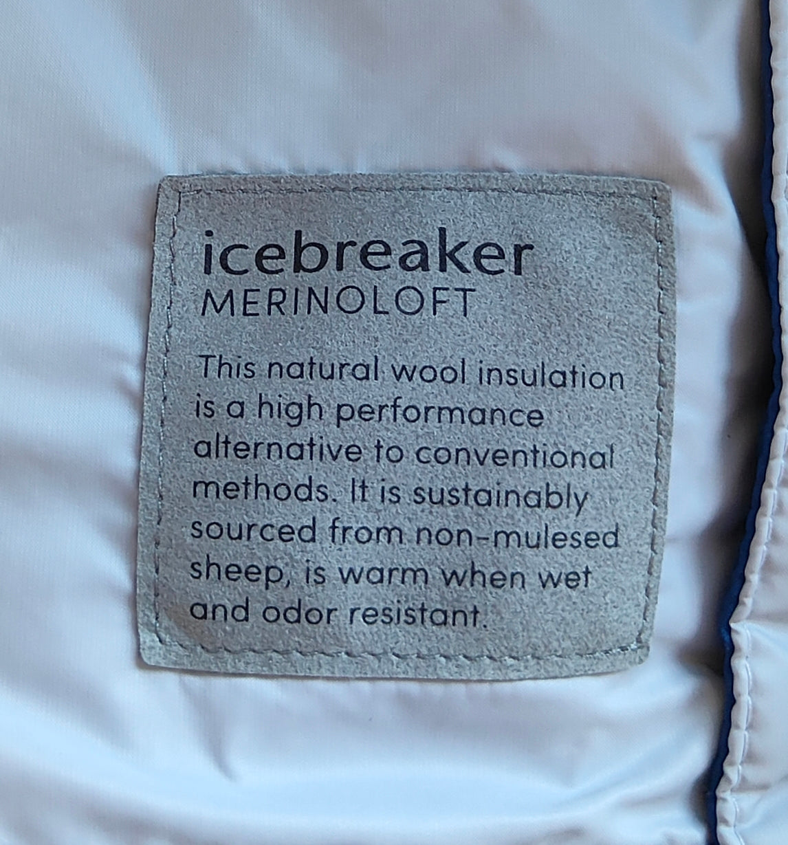 Icebreaker Merino Loft Jacket — Men's Medium (NWT)