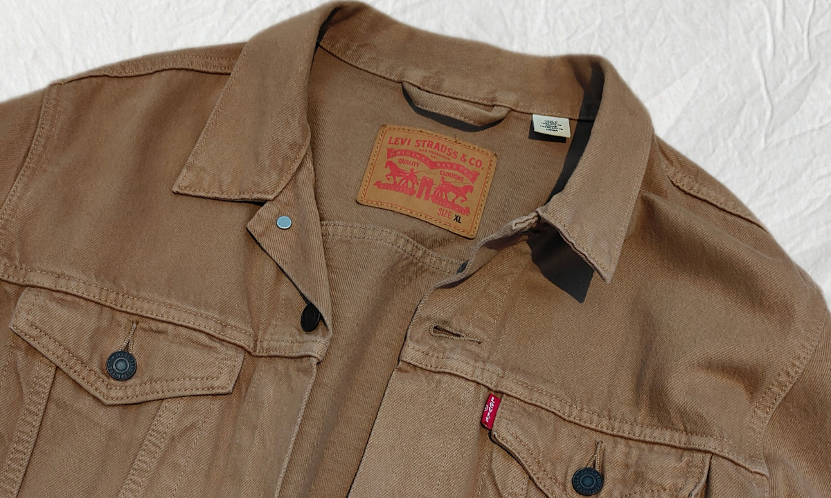 Levi Strauss Trucker Jacket – Tan (Men's XL)
